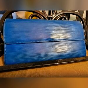 Louis Vuitton Blue Epi Long Wallet
